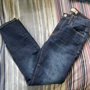 26r gap true skinny jeans
